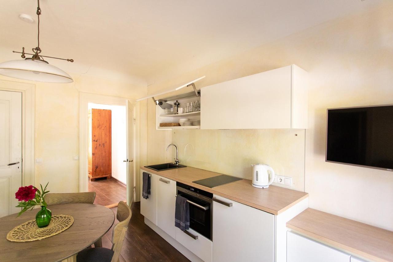Allee Apartments Κουρεσάαρε Εξωτερικό φωτογραφία