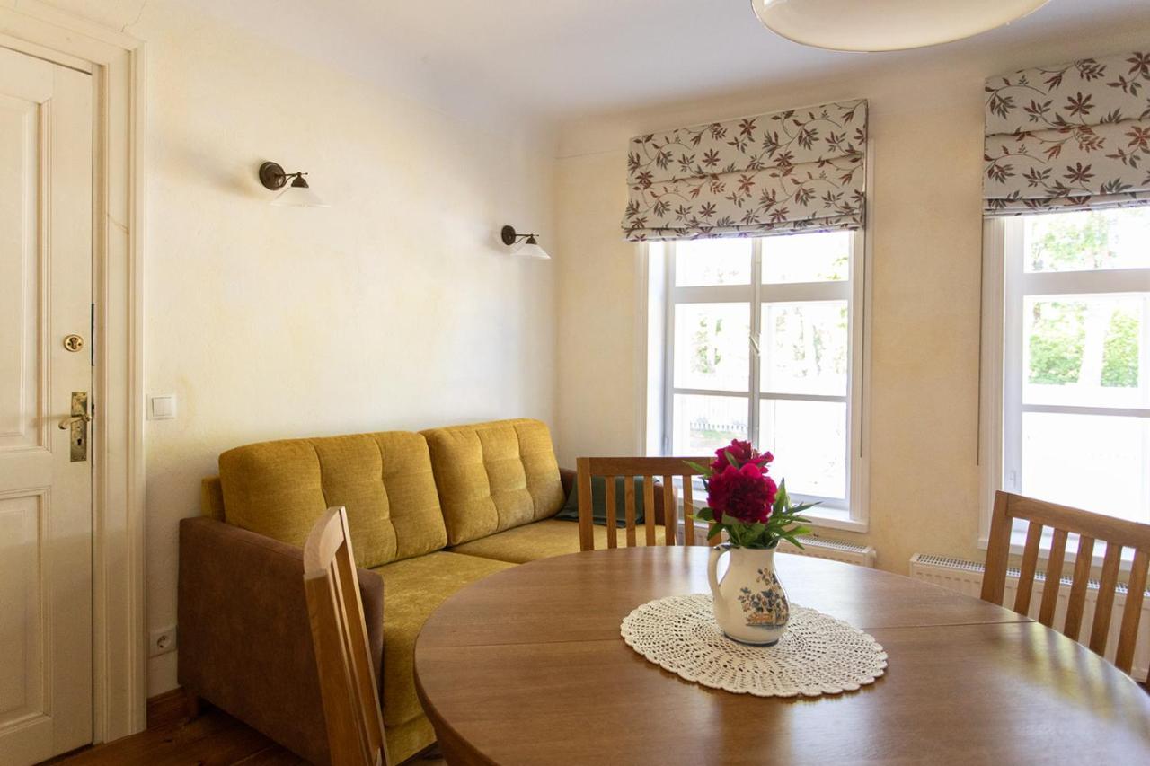 Allee Apartments Κουρεσάαρε Εξωτερικό φωτογραφία