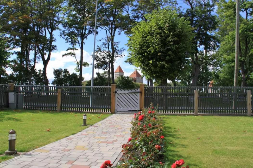 Allee Apartments Κουρεσάαρε Εξωτερικό φωτογραφία